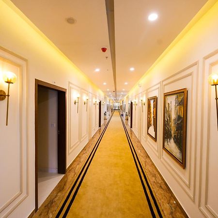Pavilion Suites - Premium Aparthotel In Bahria Town Равалпинди Экстерьер фото