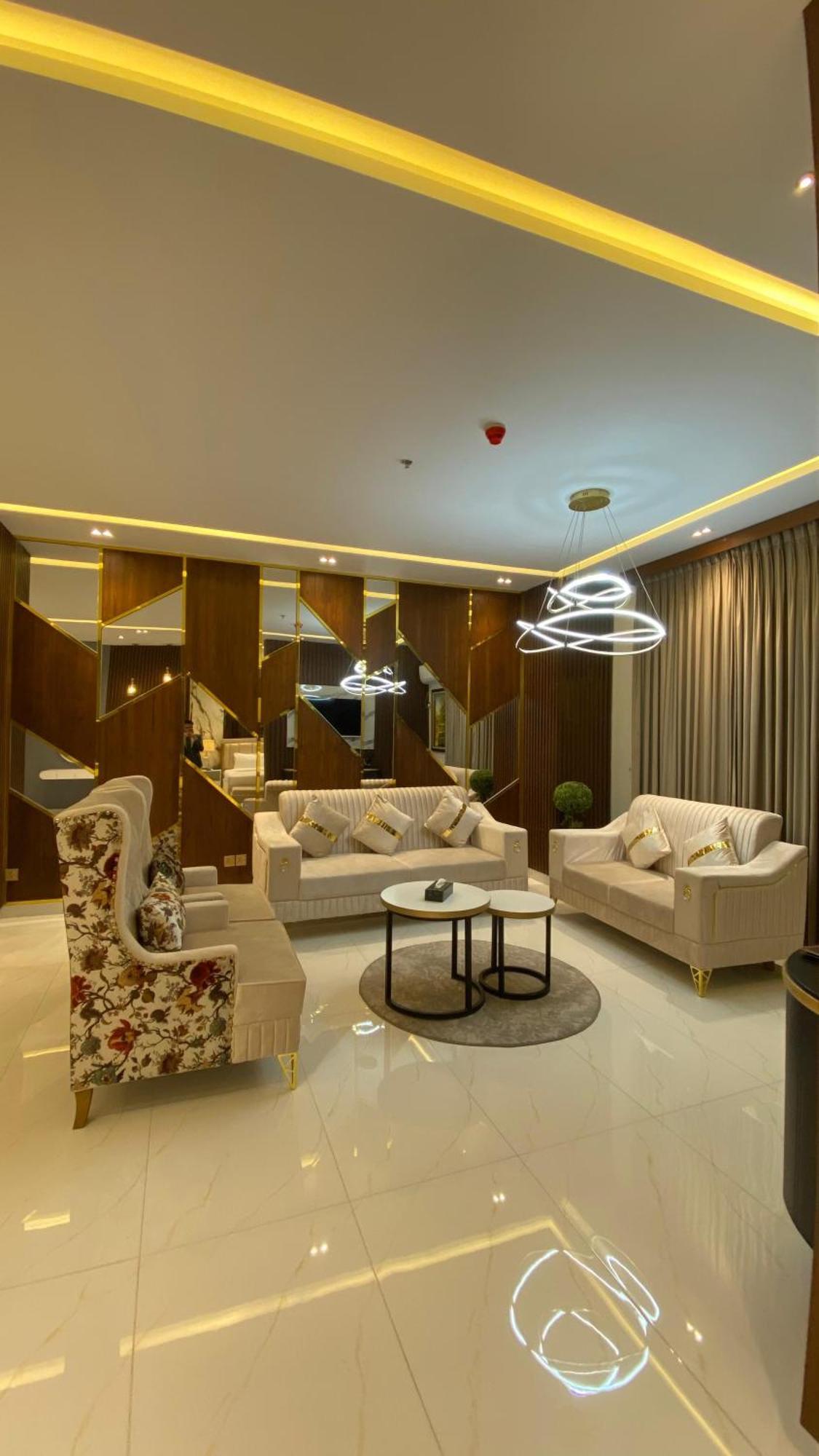 Pavilion Suites - Premium Aparthotel In Bahria Town Равалпинди Экстерьер фото